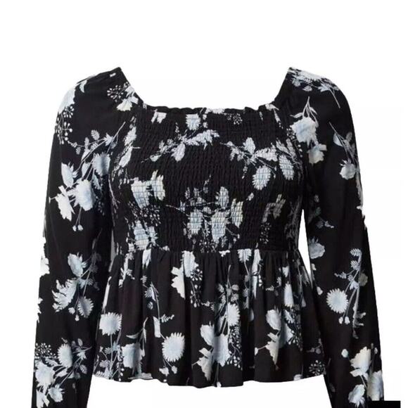 Torrid Babydoll Rayon Slub Smocked LS Crop Blouse Floral Black 3 3X Whimsigoth - Picture 1 of 11